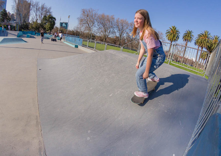 Participant skating down ramp at Girls skating lesson at Riverslide.